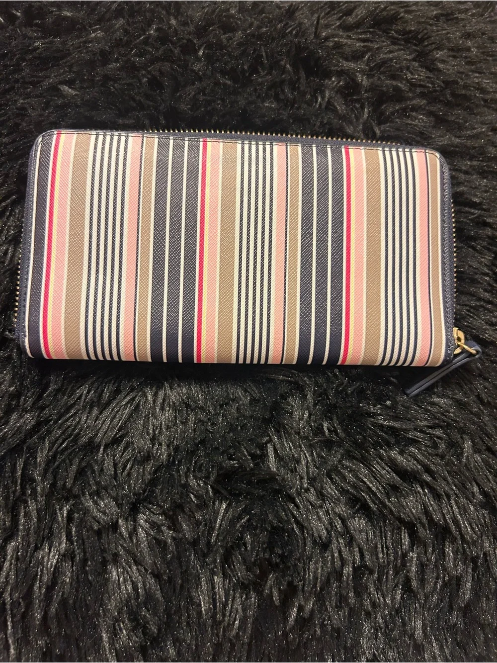 Tommy Hilfiger Striped Zip Around Wallet with Removable Cardholder | Navy Multi